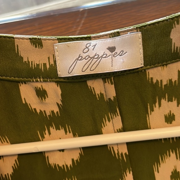 81 POPPIES Shirt Dress Silk. Green Mini Dress size 6? - Picture 2 of 7